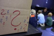 Lesung mit Schnitzeljagd durchs Theater