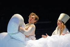 Die Gebrüder Grimm erobern im März das Piccolo